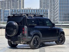 Land Rover Defender 110 3.0T P400 Dark Edition - ფოტო 18