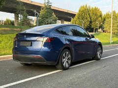 Tesla Model Y 2022 Facelift Rear-Wheel Drive - ფოტო 15