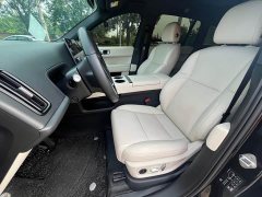 Li Auto L6 Pro - ფოტო 10
