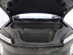NIO ES9 102kWh Executive Island Signature Edition - ფოტო 19