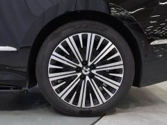 NIO ES9 102kWh Executive Island Signature Edition - ფოტო 20