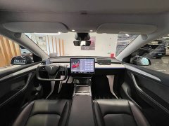 Tesla Model Y Long Range All-Wheel Drive - ფოტო 12