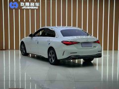 Mercedes-Benz C-Class C 200 L Sport Edition - ფოტო 4