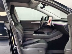 Tesla Model Y Rear-Wheel Drive - ფოტო 11