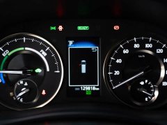 Lexus LM 2020 300h Four-Seat Royal Edition - ფოტო 4