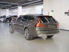 Volvo V90 Cross Country B5 AWD Inscription - ფოტო 5