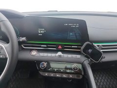 Hyundai Elantra 2023 1.5L CVT Luxury - ფოტო 13