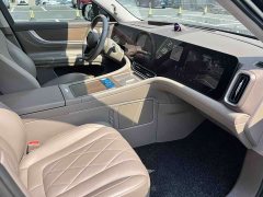 AITO M9 2024 Extended Range Ultra 42kWh 6-Seater - ფოტო 13
