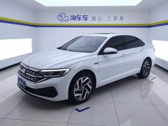 Volkswagen Sagitar 300TSI DSG Flying Edition - ფოტო 1