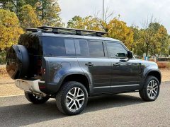 Land Rover Defender 110 3.0T P400 Dark Edition - ფოტო 16