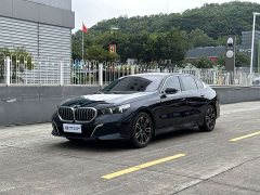 BMW 5 Series 530Li Premier M Sport Package - ფოტო 1