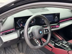 BMW 5 Series 530Li Premier M Sport Package - ფოტო 14