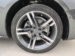 Audi A4L 40 TFSI quattro RS Package Dynamic Edition - ფოტო 17