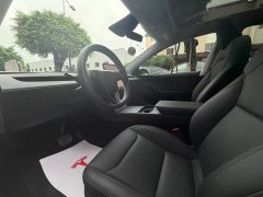 Tesla Model Y Rear-Wheel Drive - ფოტო 8