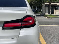 BMW 5 Series Facelift 530Li Premier M Sport Package - ფოტო 14