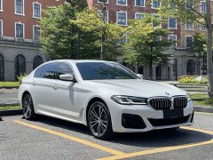 BMW 5 Series Facelift 530Li Premier M Sport Package - ფოტო 3