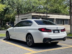 BMW 5 Series Facelift 530Li Premier M Sport Package - ფოტო 4