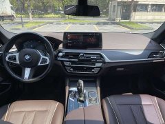 BMW 5 Series Facelift 530Li Premier M Sport Package - ფოტო 7