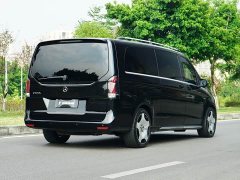 Mercedes-Benz V-Class V 300 L Long Wheelbase Luxury Edition - ფოტო 4