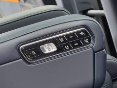 Zeekr Geely Zeekr 9X 2025 Obsidian Black 70kWh Six-Seater - ფოტო 11
