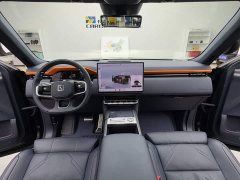 Zeekr Geely Zeekr 9X 2025 Obsidian Black 70kWh Six-Seater - ფოტო 12