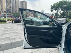 Toyota Camry 2021 2.0G Luxury - ფოტო 9