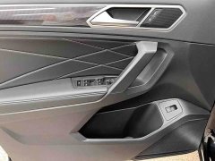 Volkswagen Tiguan L Outstanding Edition 300TSI Automatic Two-Wheel Drive Dragon Ascendant Version - ფოტო 7