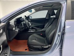Hyundai Elantra 1.5L CVT GLX Elite - ფოტო 11