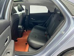 Hyundai Elantra 1.5L CVT GLX Elite - ფოტო 12
