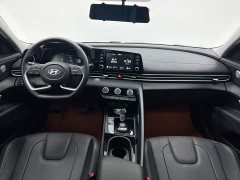 Hyundai Elantra 1.5L CVT GLX Elite - ფოტო 16