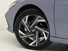 Hyundai Elantra 1.5L CVT GLX Elite - ფოტო 20