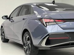 Hyundai Elantra 1.5L CVT GLX Elite - ფოტო 8