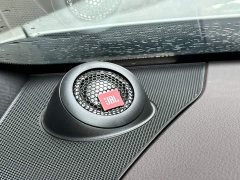 Geely Gravia 2024 2.5L Hybrid Prestige Plus AWD - ფოტო 17