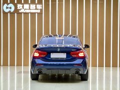 BMW 1 Series 120i M Sport Night Edition - ფოტო 19