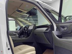 Toyota Alphard Hybrid 2.5L Premium Edition - ფოტო 10