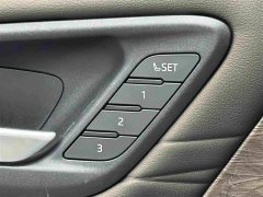 Toyota Alphard Hybrid 2.5L Premium Edition - ფოტო 18