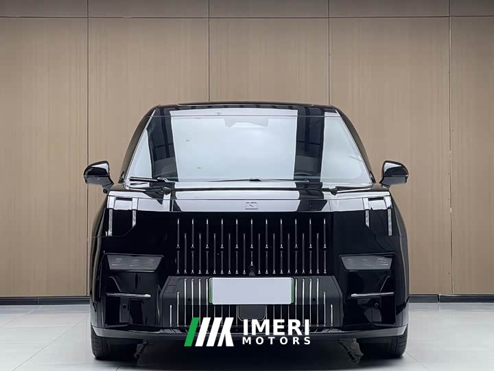 Zeekr 009 Seven-Seat Aisle Version AWD 108kWh