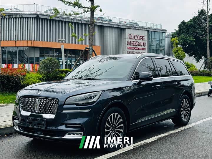 Lincoln Flying Spur Aviator 3.0T V6 AWD Elegant Edition
