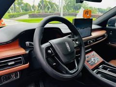 Lincoln Flying Spur Aviator 3.0T V6 AWD Elegant Edition - ფოტო 7