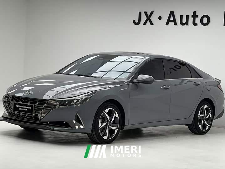 Hyundai Elantra 240TGDi DCT LUX Luxury Edition