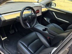 Tesla Model Y Rear-Wheel Drive - ფოტო 8