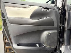 Lexus LM 2020 300h Four-Seat Royal Edition - ფოტო 14