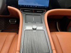 AITO M9 Extended Range Ultra 52kWh 6-Seater - ფოტო 12