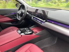 BMW 5 Series 530Li Premier M Sport Package - ფოტო 16
