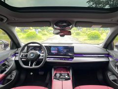 BMW 5 Series 530Li Premier M Sport Package - ფოტო 17