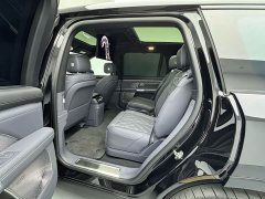 NIO ES8 Six-Seat Executive Signature Edition - ფოტო 11