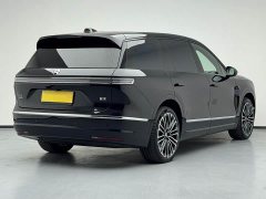 NIO ES8 Six-Seat Executive Signature Edition - ფოტო 4