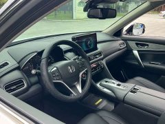 Honda Crown Road Avancier 370TURBO AWD Premium Edition - фото 10