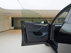 Tesla Model Y 2022 Facelift Rear-Wheel Drive - ფოტო 14