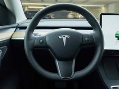 Tesla Model Y 2022 Facelift Rear-Wheel Drive - ფოტო 16